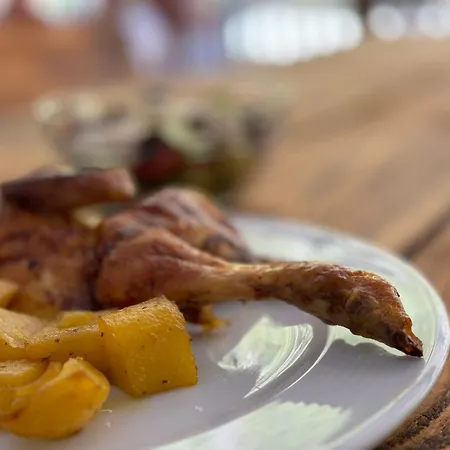 Villa's Gio Shala River Villa Moll' e Shoshit