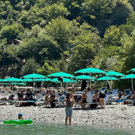 Villa Villa's Gio Shala River Moll' e Shoshit