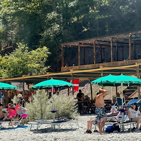 Villa's Gio Shala River فيلة *