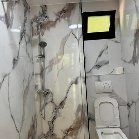 Villa's Gio Shala River *