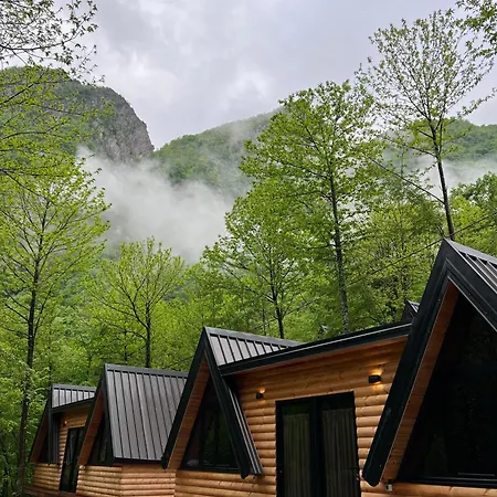 Villa Villa's Gio Shala River Moll' e Shoshit