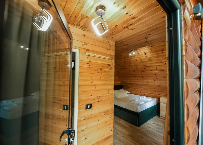 Villa's Gio Shala River Villa *