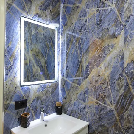 Villa's Gio Shala River * Moll' e Shoshit