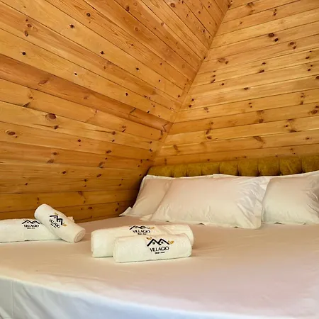 Willa Villa's Gio Shala River *