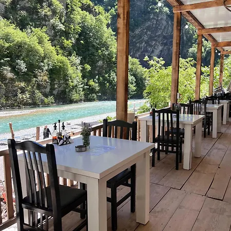 Villa's Gio Shala River فيلة *