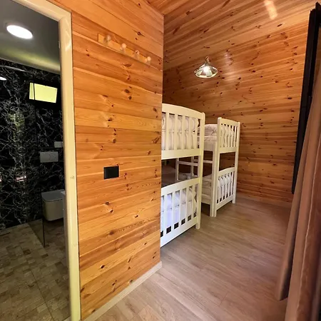 Willa Villa's Gio Shala River