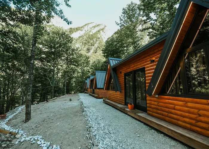 Villa's Gio Shala River Villa *