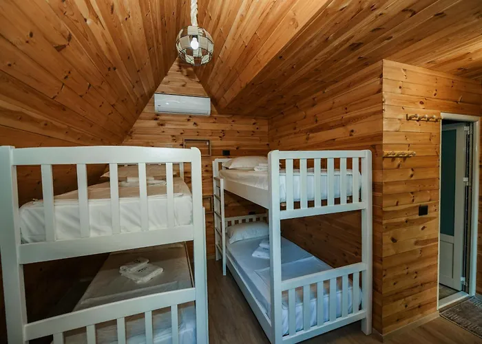 Villa Villa's Gio Shala River *