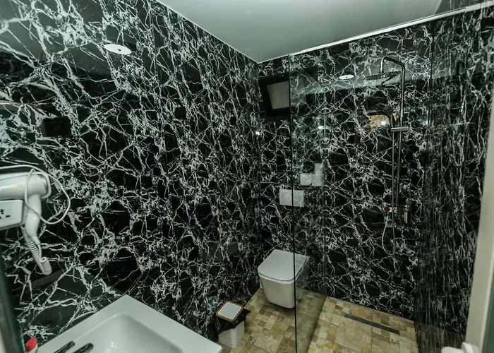 Villa Villa's Gio Shala River Moll' e Shoshit